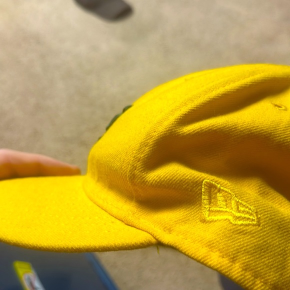 Vintage Oakland Athletics Fitted Hat (7 1/2) All Yellow Green “A’s” - Picture 2 of 4